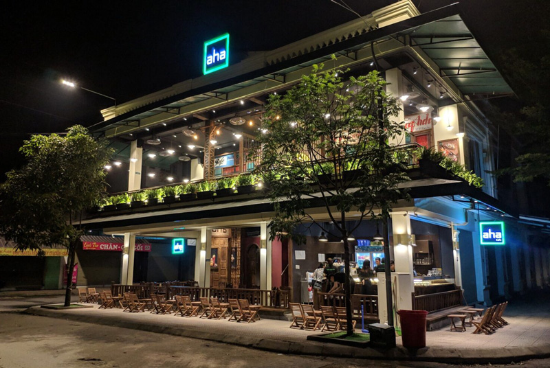 Nhượng Quyền Cafe Aha Coffee: Phân Tích Chi Tiết Chi Phí, Kinh Nghiệm và Các Mô Hình Đầu Tư
